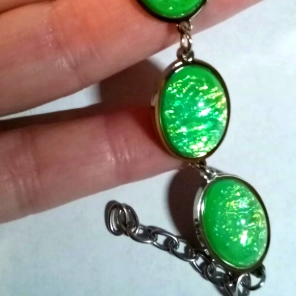 Simulated Green Opal Cabochon Stainless Steel Bracelet - Picture 4 of 5